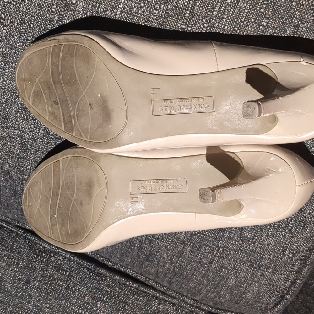 High heels - Picture 4 of 4